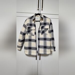 Aritzia Tna Prospect Shirt Jacket